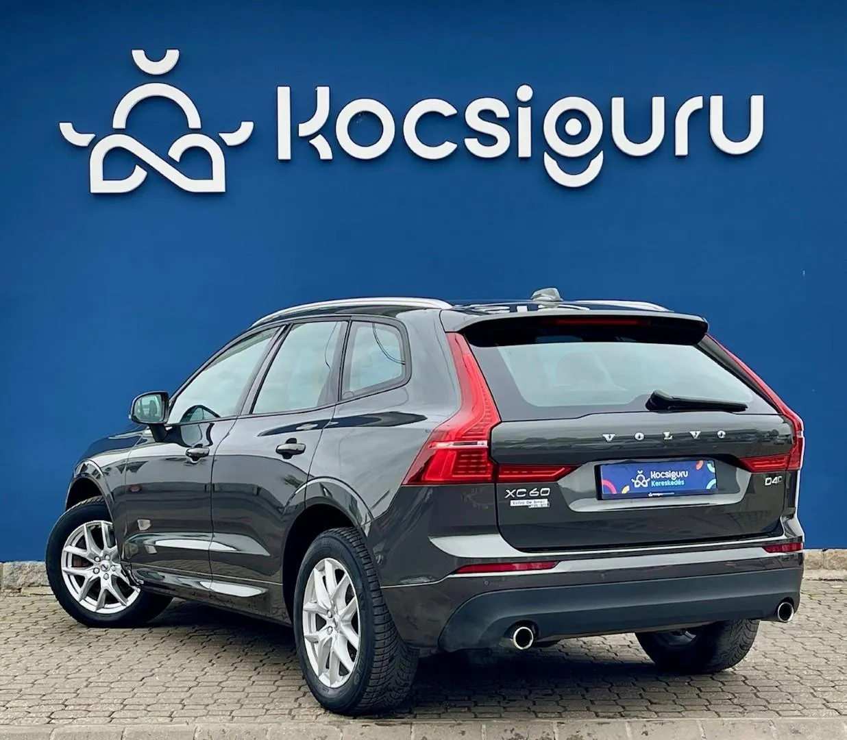 2017 VOLVO XC60 XC60 2.0